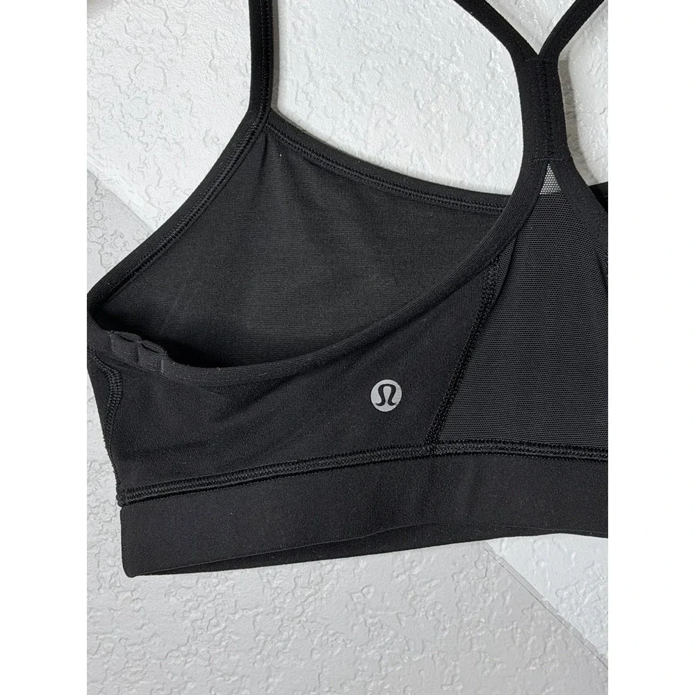 Lululemon Flow Y Bra Nulu Black Light Support Yoga Athleisure Sports Bra Size 12